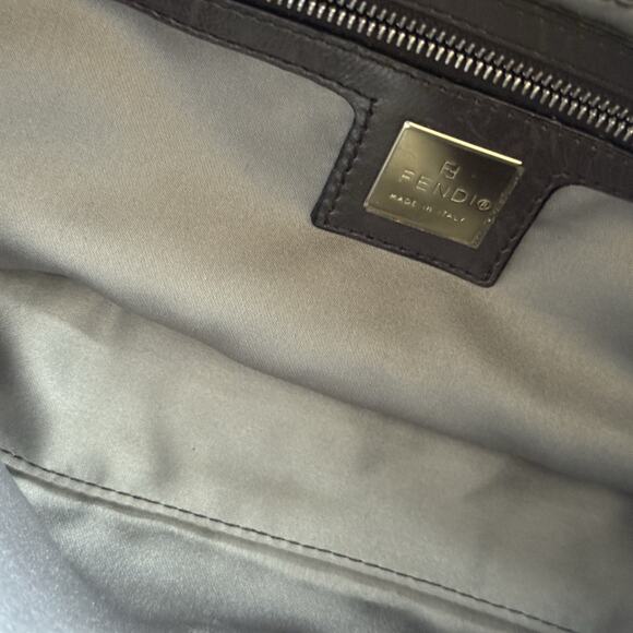 FENDI Baguette Black Cashmere Shoulder Bag Y2K Handbag Crossbody - Picture 8 of 8